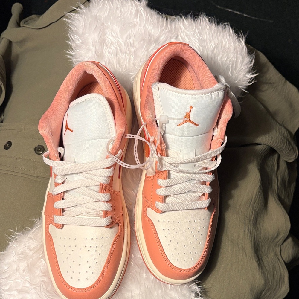 Jordan Women's Low Top Sneakers in White and Peach